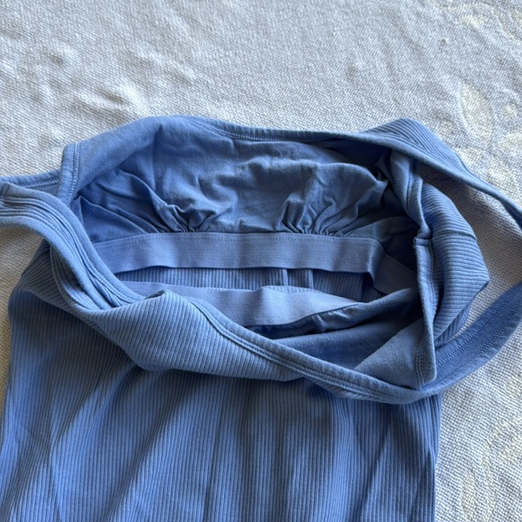 GAP Fitted Blue Tank Top - Picture 10 of 11